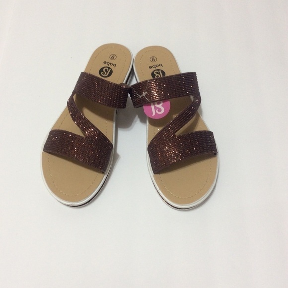 3/$28❤️Women Sander/slipper metallic color size 9 - Picture 6 of 7